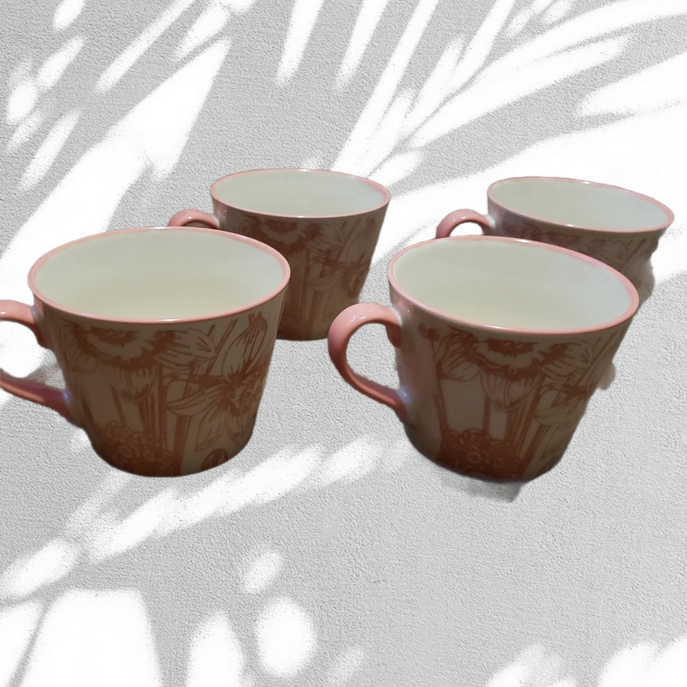 PC nwot set of four pastel pink daffodil coffee mugs